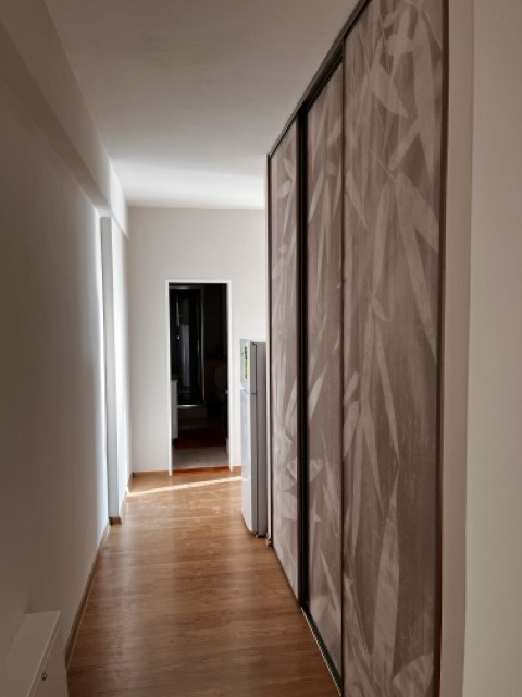 Maľba zárubní farbou Dulux Rapid Dry 658277830